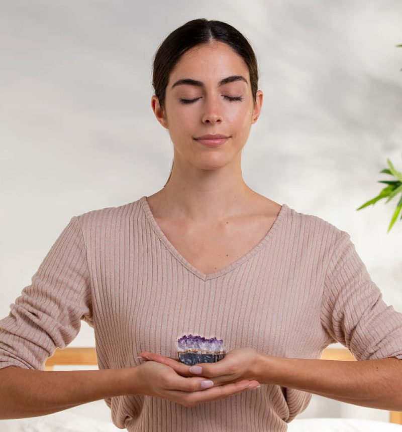 woman-with-hands-together-talking-with-counselor-1536x1025.jpg-4